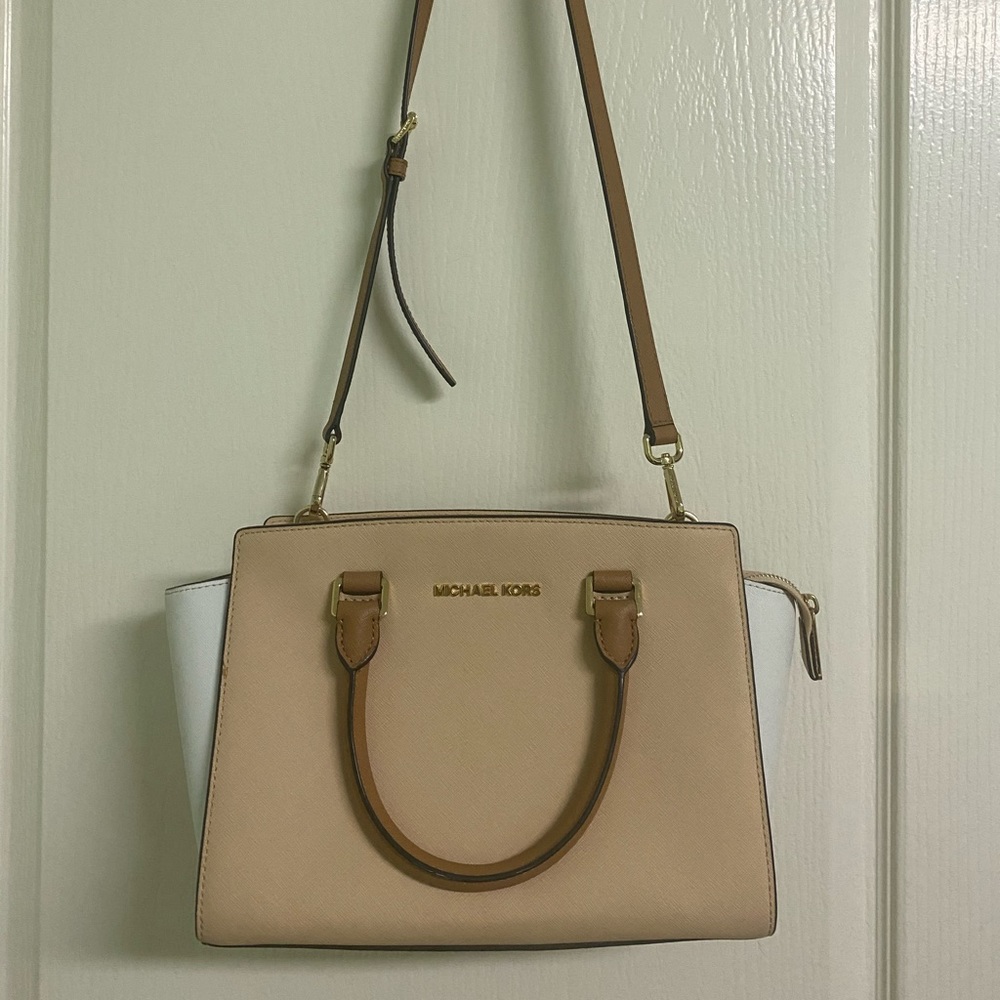 Michael Kors Selma Medium Satchel Bag Beige White